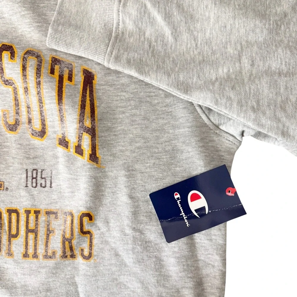 Champion Sweatshirt Mens L Large Grey NWT Minnesota Golden Gophers Crewneck